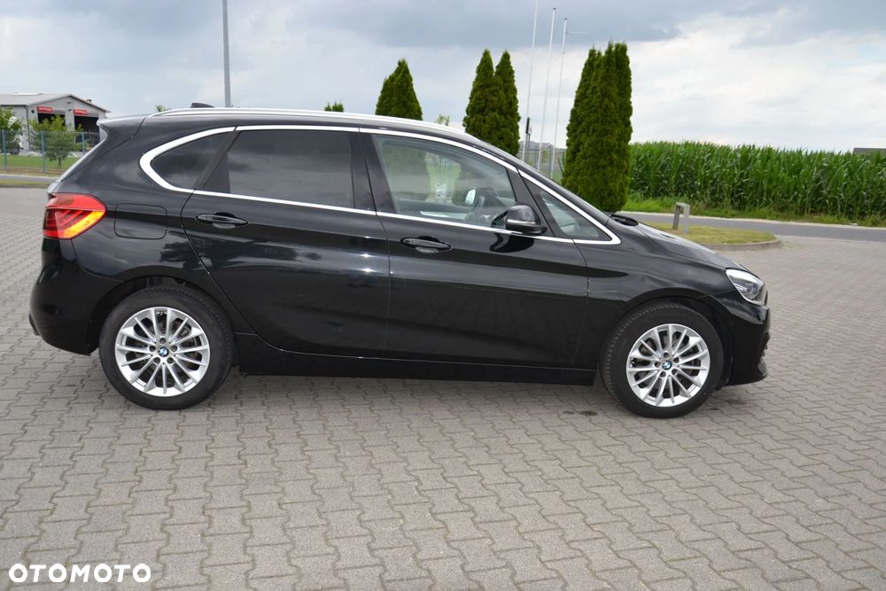 BMW Seria 2 218d - 15