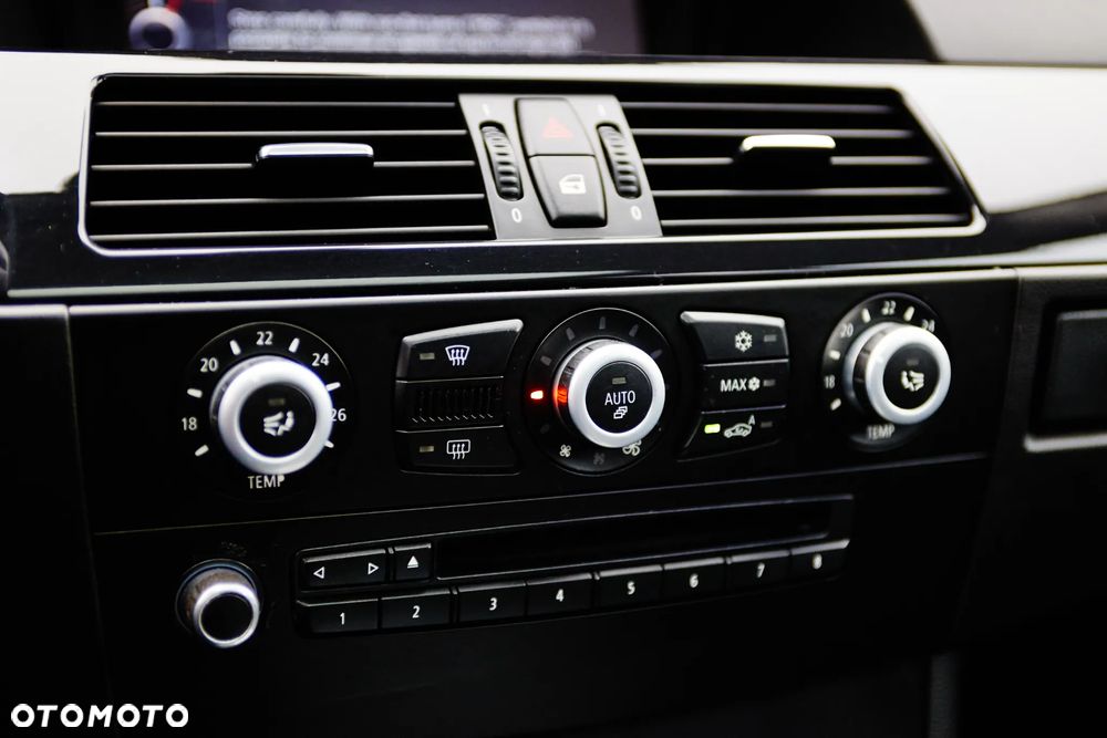 BMW Seria 5 530d - 17