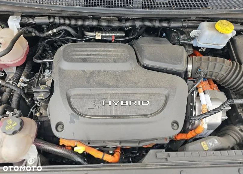 Chrysler Pacifica - 13