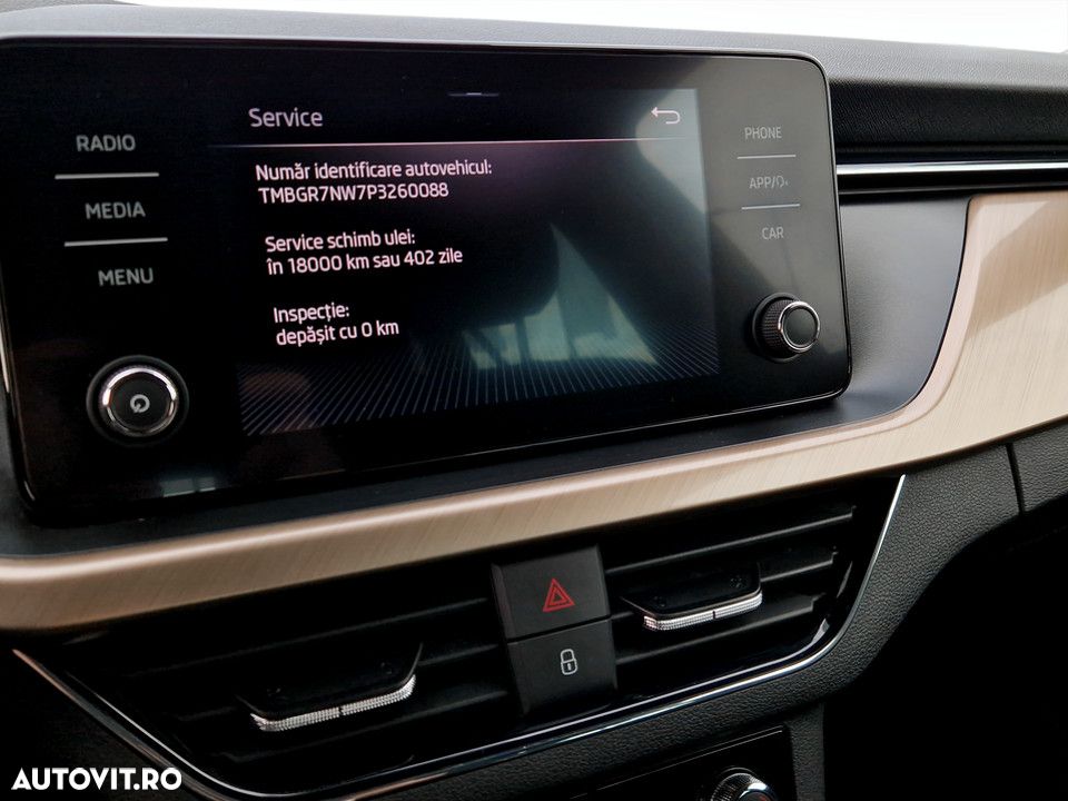 Skoda Kamiq 1.0 TSI DSG Style - 24