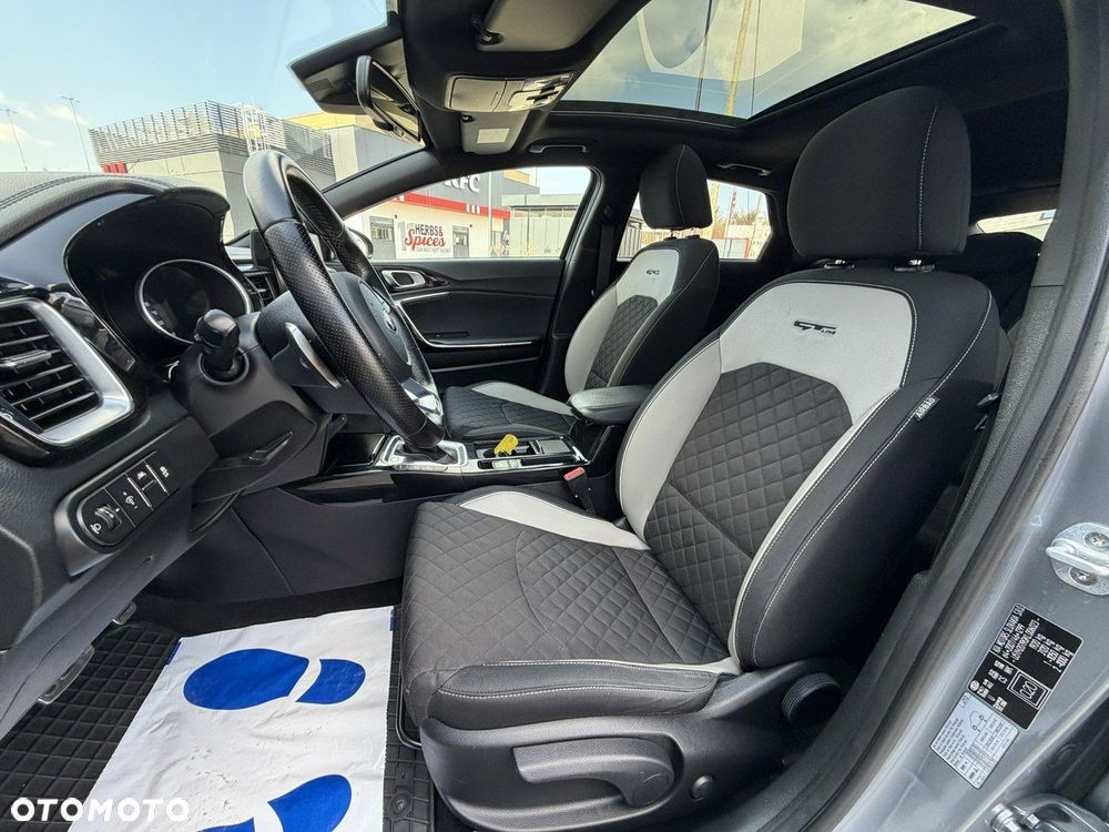 Kia ProCeed 1.6 CRDi DCT7 SCR GT LINE - 21