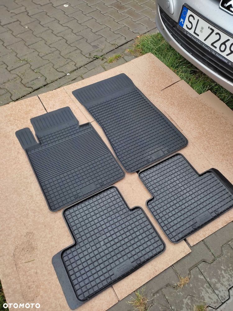 BMW S3 E36 1990r-2000r NOWE Dywaniki gumowe dopasowane korytka - 1