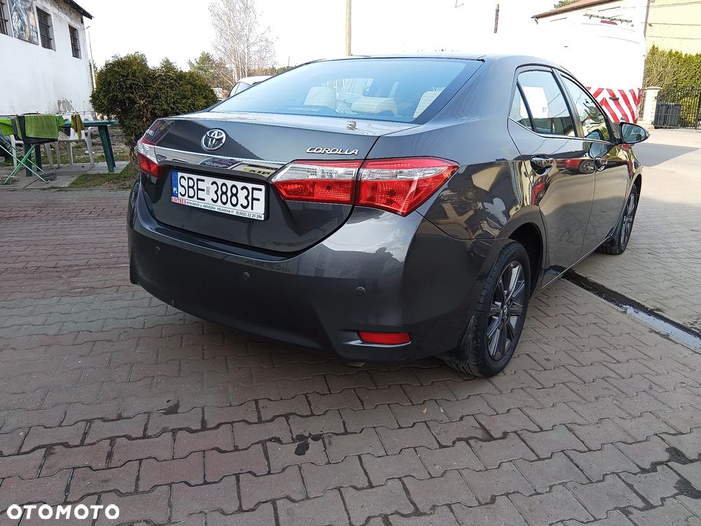 Toyota Corolla 1.6 Prestige EU6 - 9