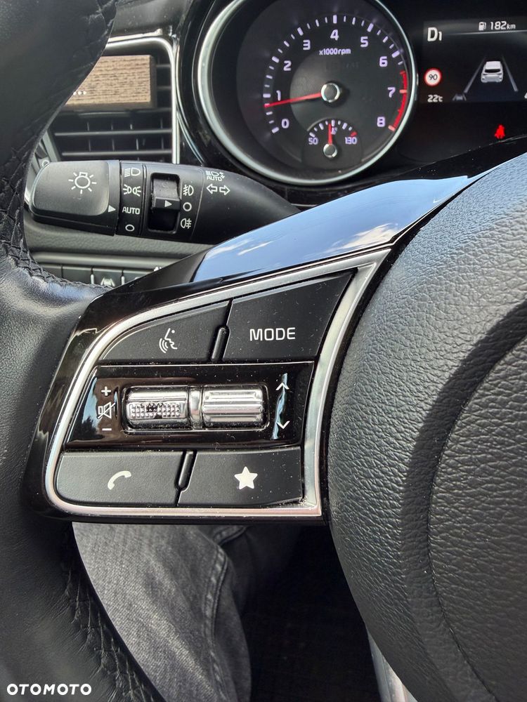 Kia Ceed 1.5 T-GDI Business Line Plus DCT - 16