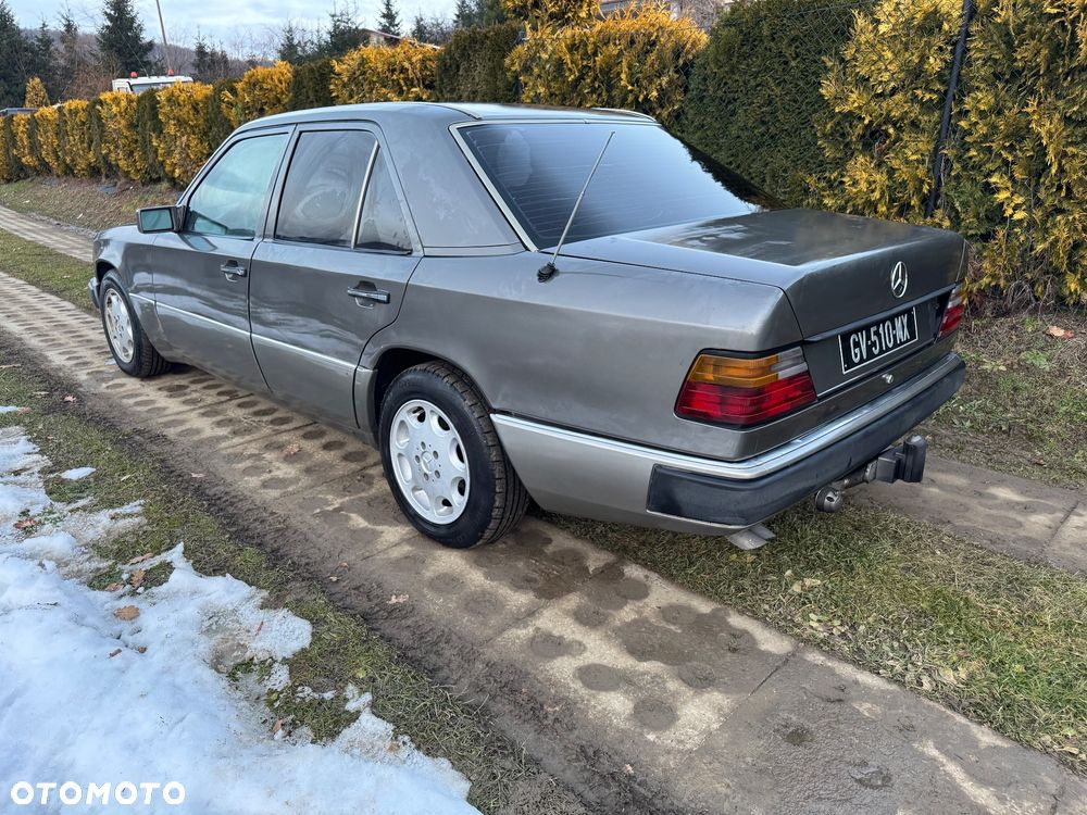 Mercedes-Benz W124 (1984-1993) - 5