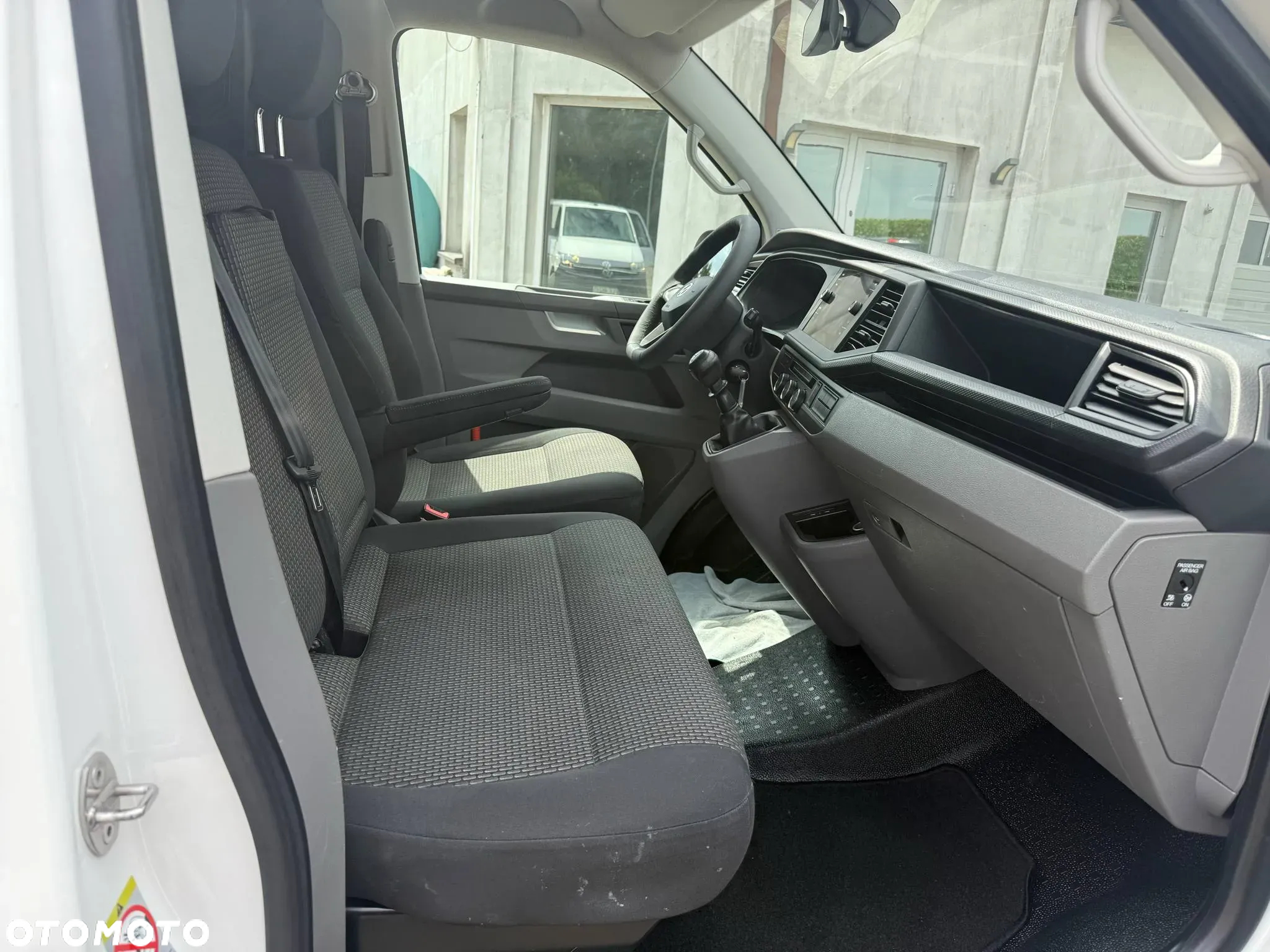Volkswagen Transporter T6.1 - 7