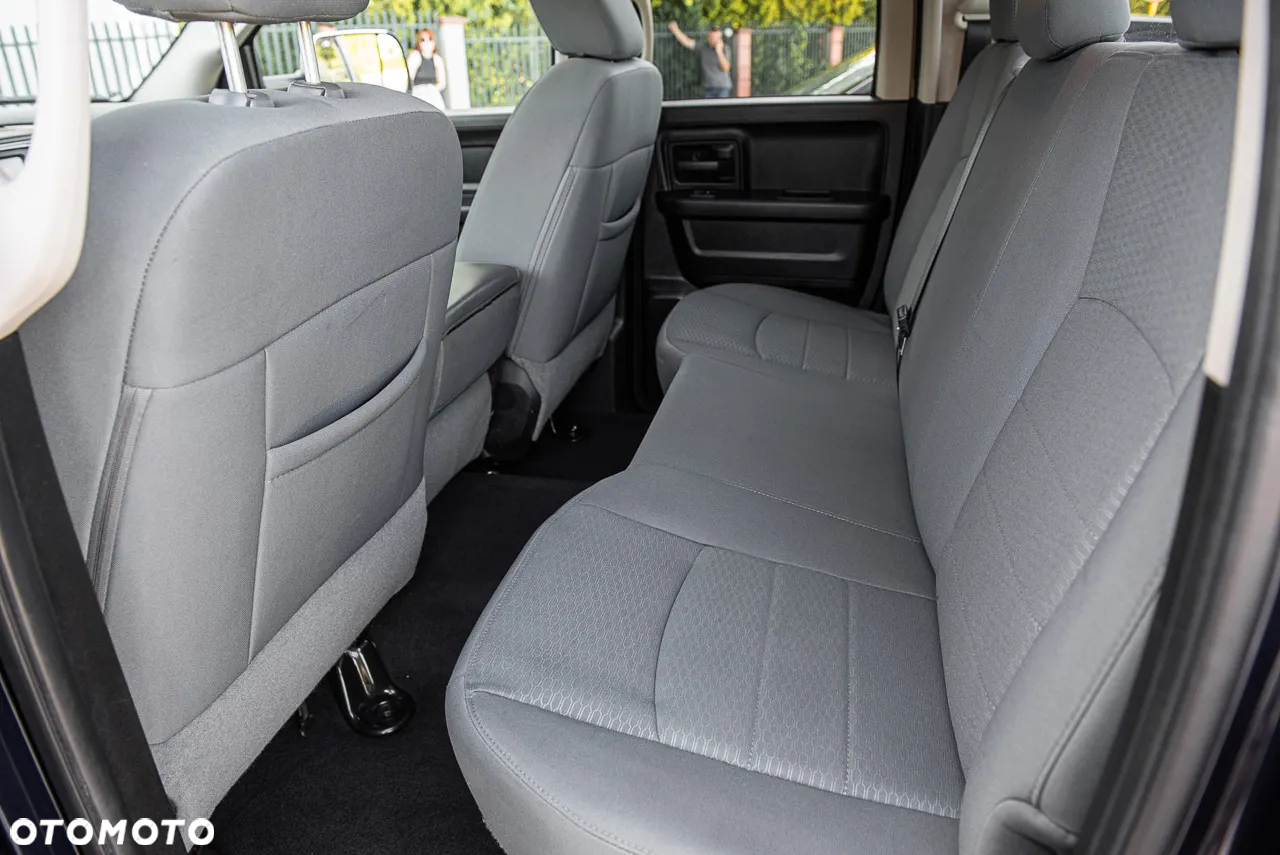 Dodge RAM 1500 5.7 4x4 - 14