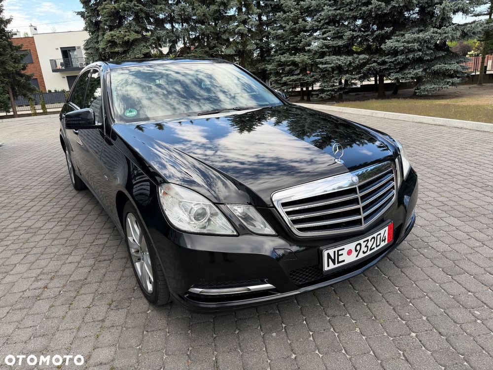 Mercedes-Benz Klasa E 220 CDI DPF BlueEFFICIENCY Automatik - 4
