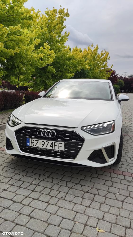 Audi A4 Limousine - 3