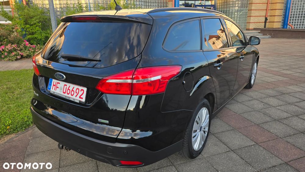 Ford Focus 1.0 EcoBoost Gold X (Trend) - 11