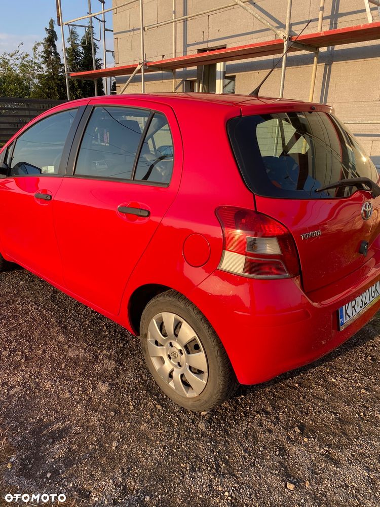Toyota Yaris - 3