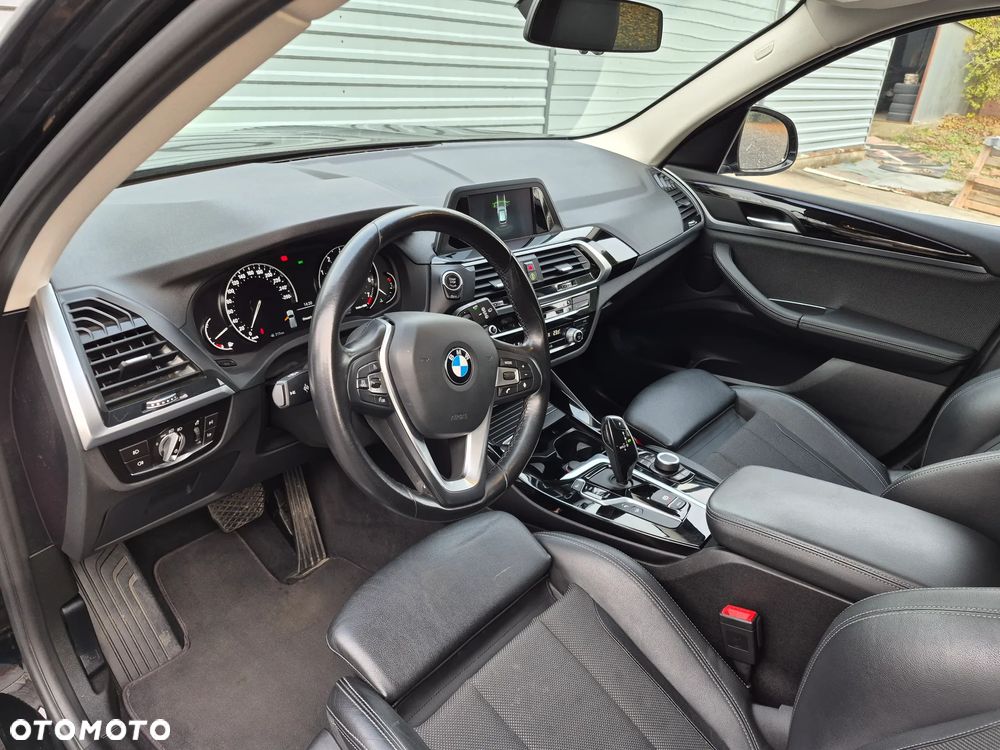 BMW X3 xDrive20i - 12