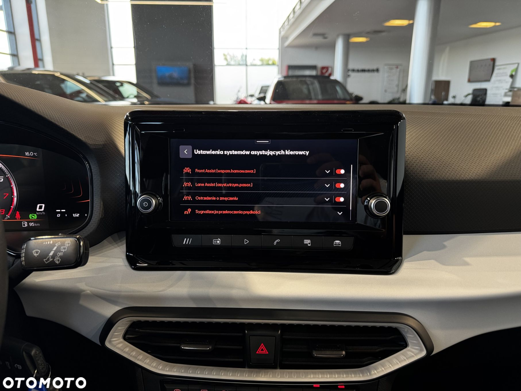 Seat Arona - 28