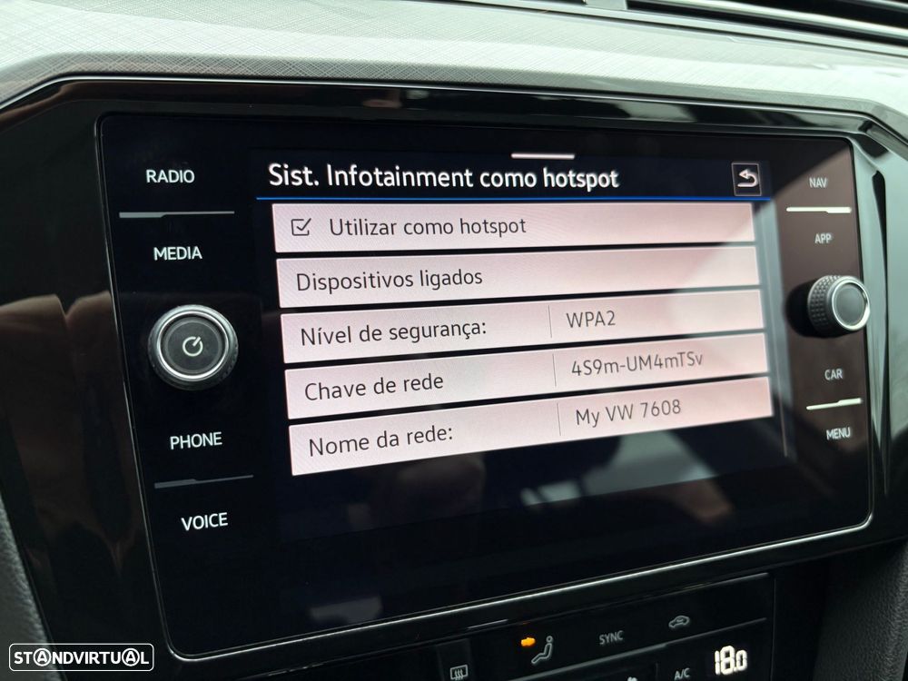 VW Passat Variant 2.0 TDi Elegance DSG - 53