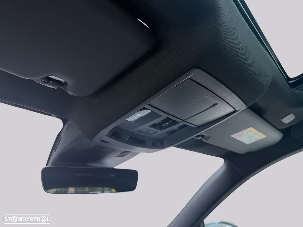 Peugeot E-5008 73 kWh GT - 47