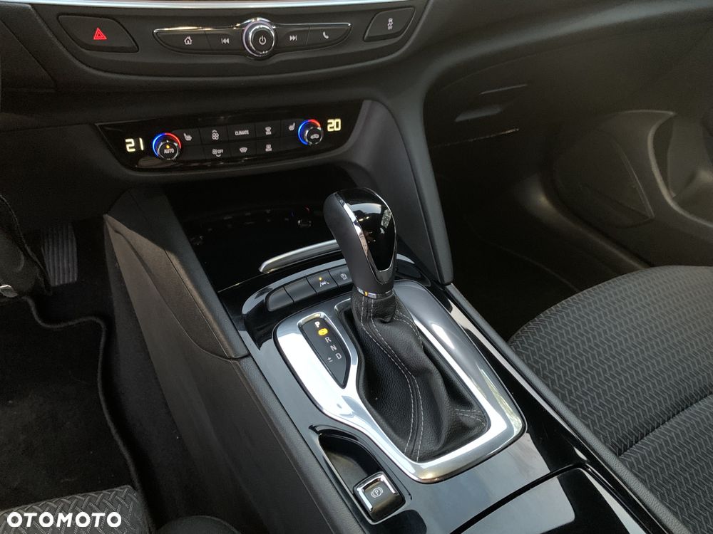 Opel Insignia 2.0 CDTI Elegance S&S - 9