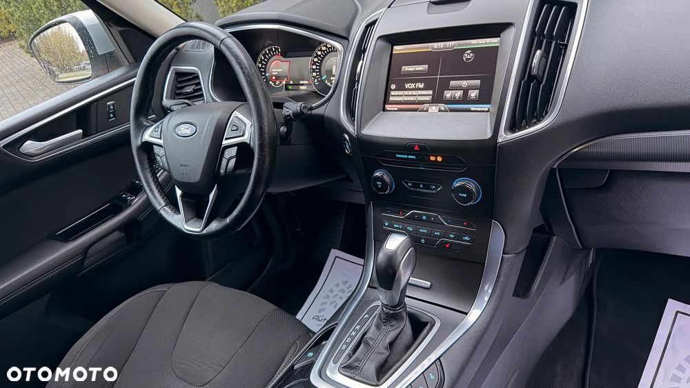 Ford S-Max 2.0 TDCi Titanium PowerShift - 9