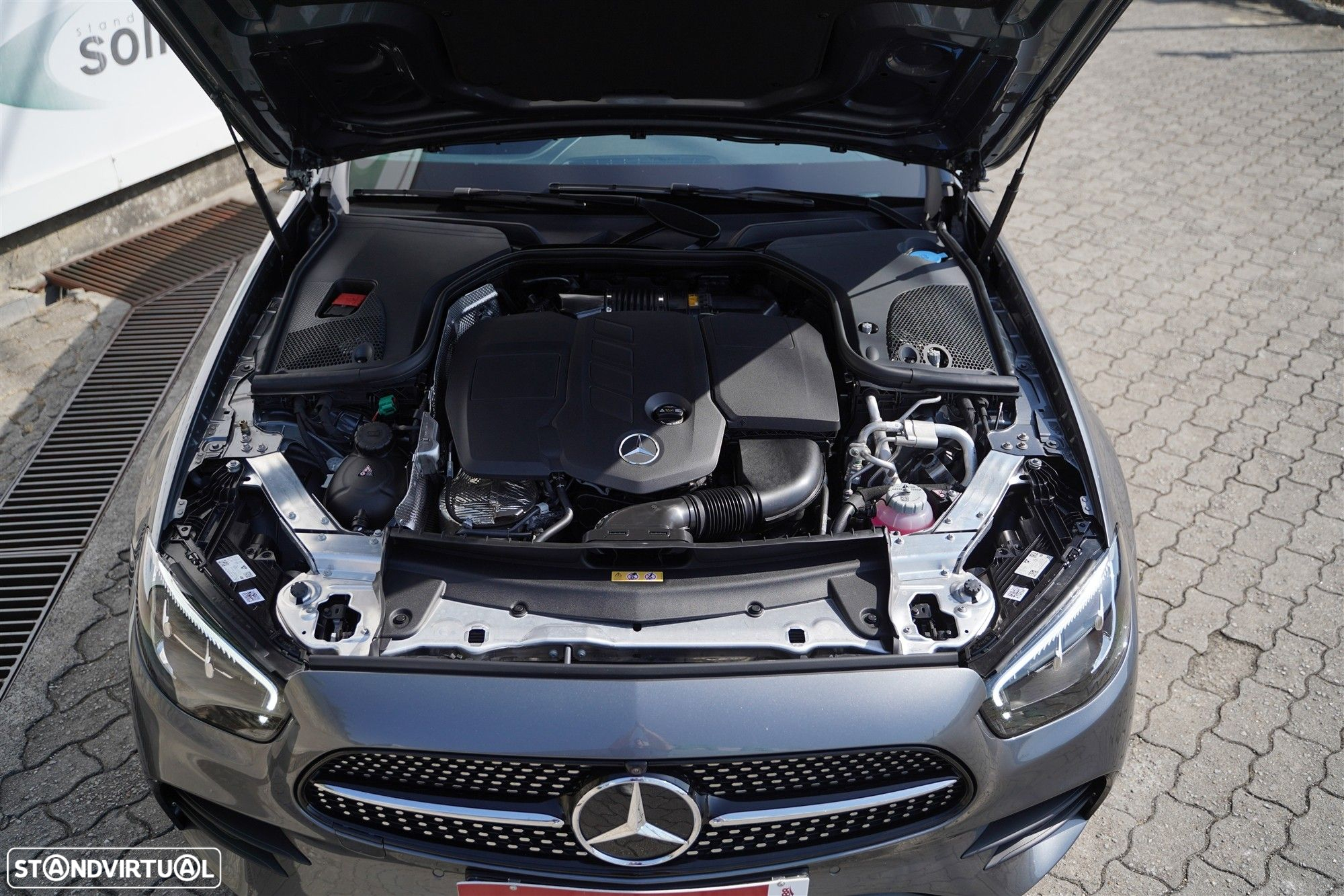 Mercedes-Benz E 300 de AMG Line - 43