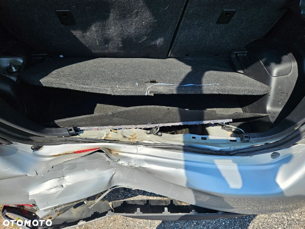 Toyota Yaris 1.5 VVT-i Comfort - 7