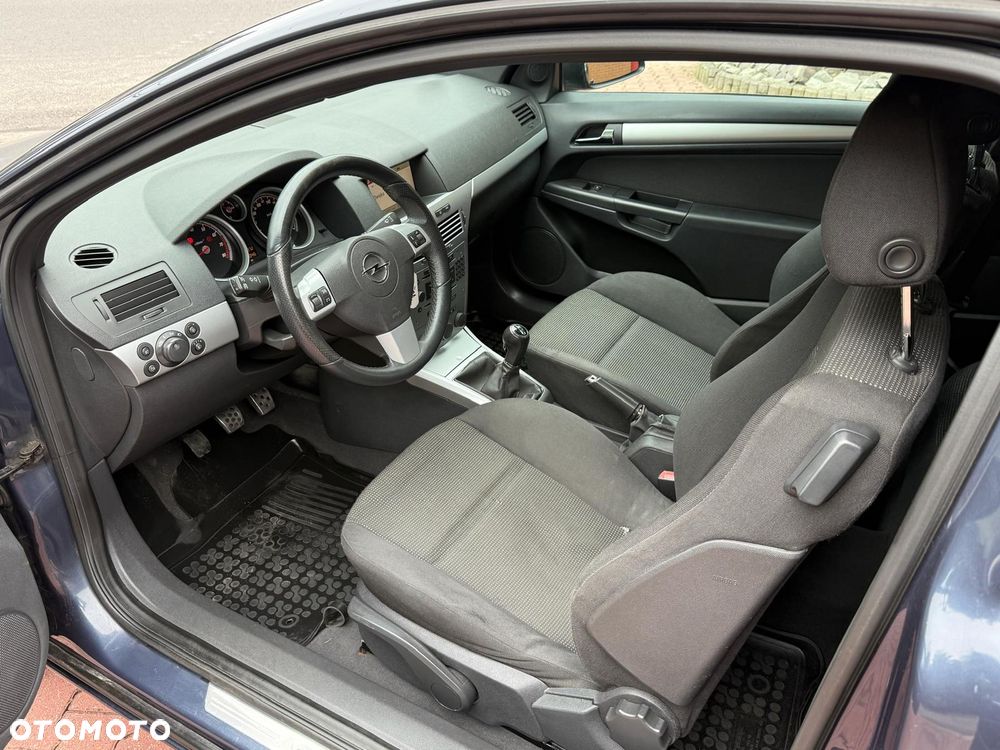 Opel Astra 1.8 Sport - 8