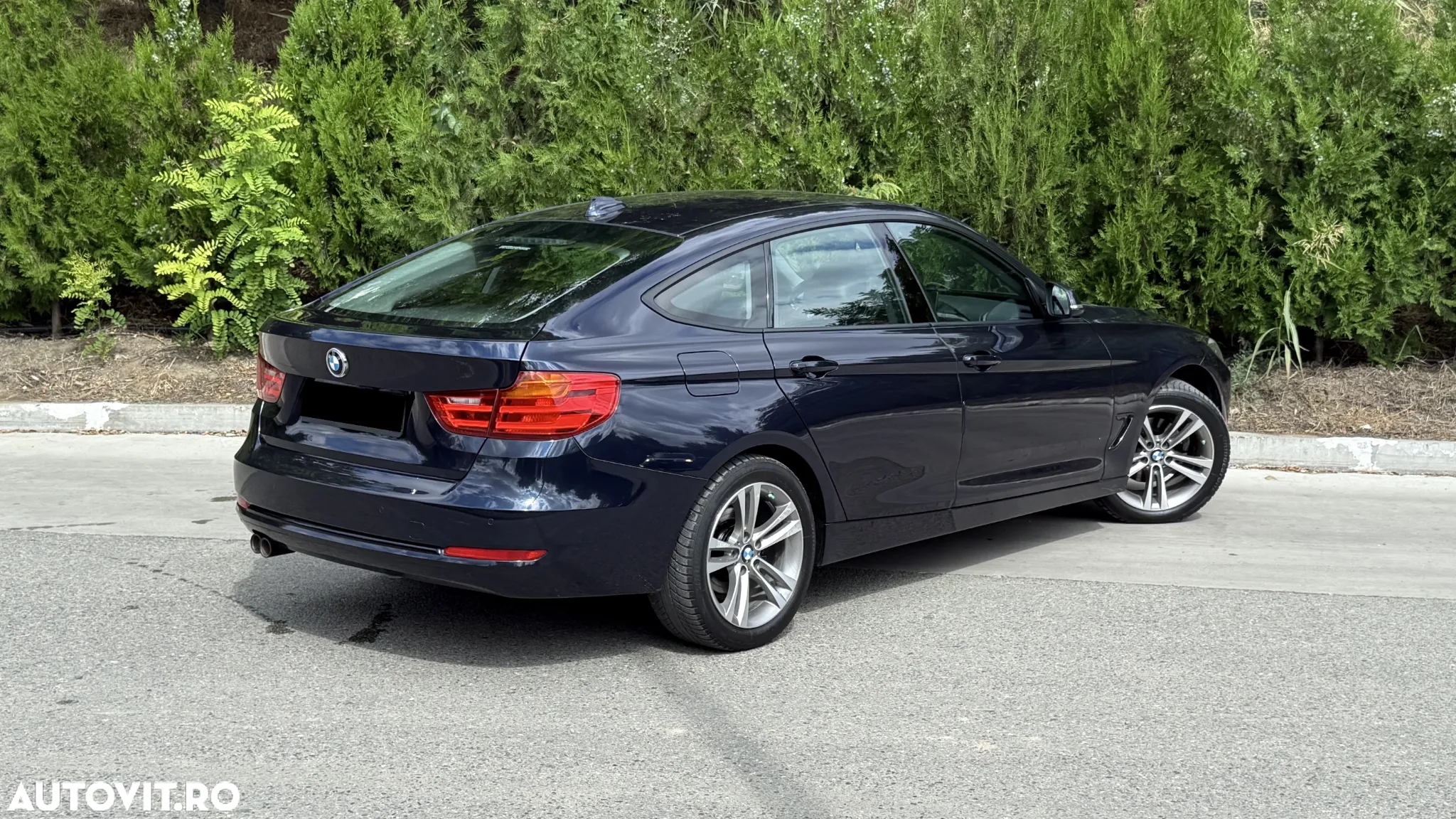 BMW Seria 3 320d GT Aut. Sport Line - 4