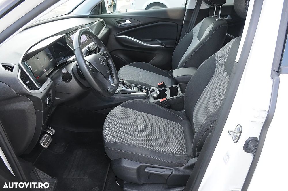 Opel Grandland 1.5 D Automatik Business Edition - 24