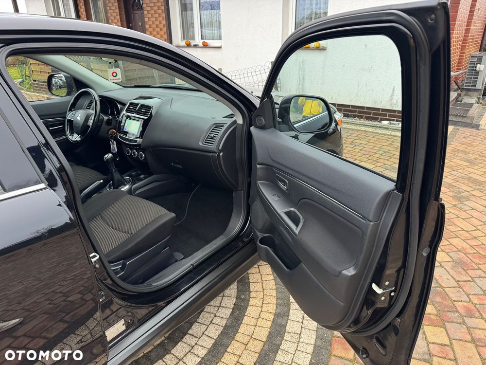 Mitsubishi ASX 1.6 Invite EU6 - 25