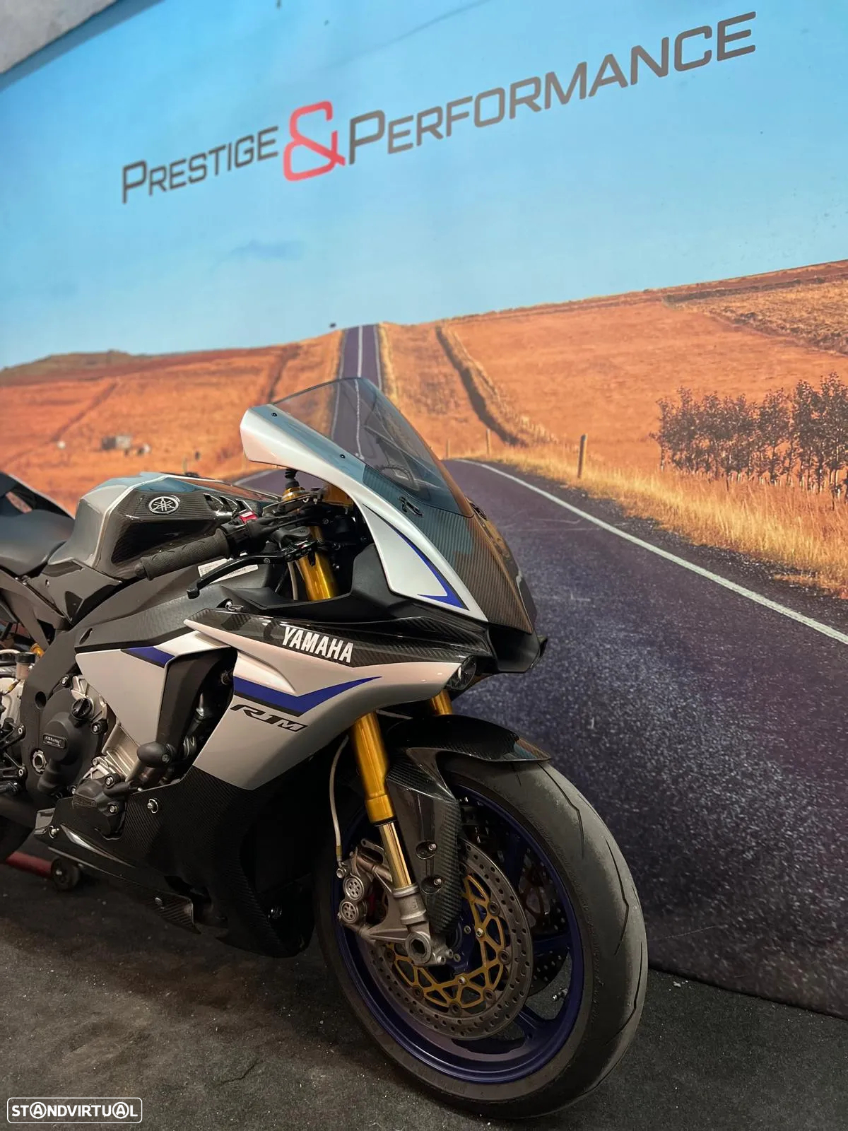 Yamaha YZF R1M - 3