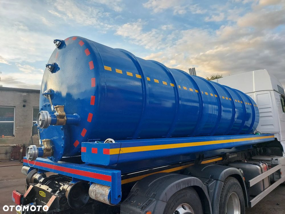 Nowa beczka asenizacyjna zbiornik zabudowa asenizacyjna na hakowca beczka - 13