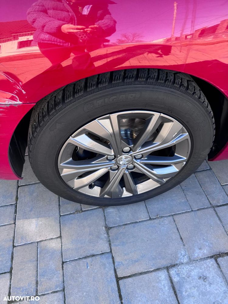 Peugeot 508 2.0 HDI FAP BVA Allure Aut. - 10