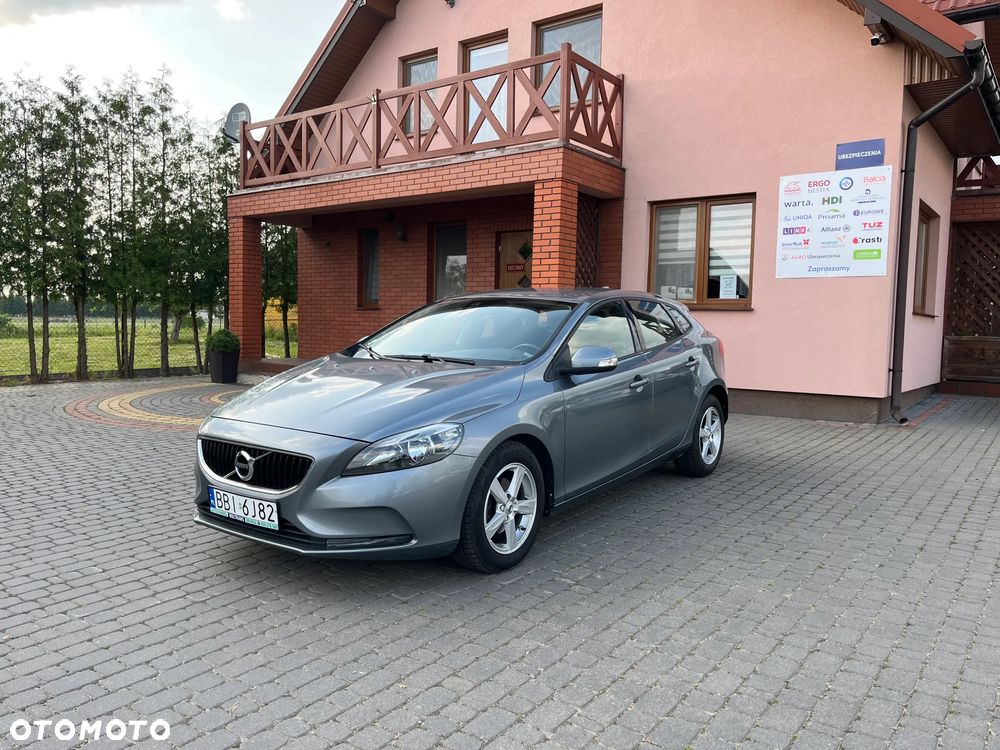 Volvo V40 D2 - 1