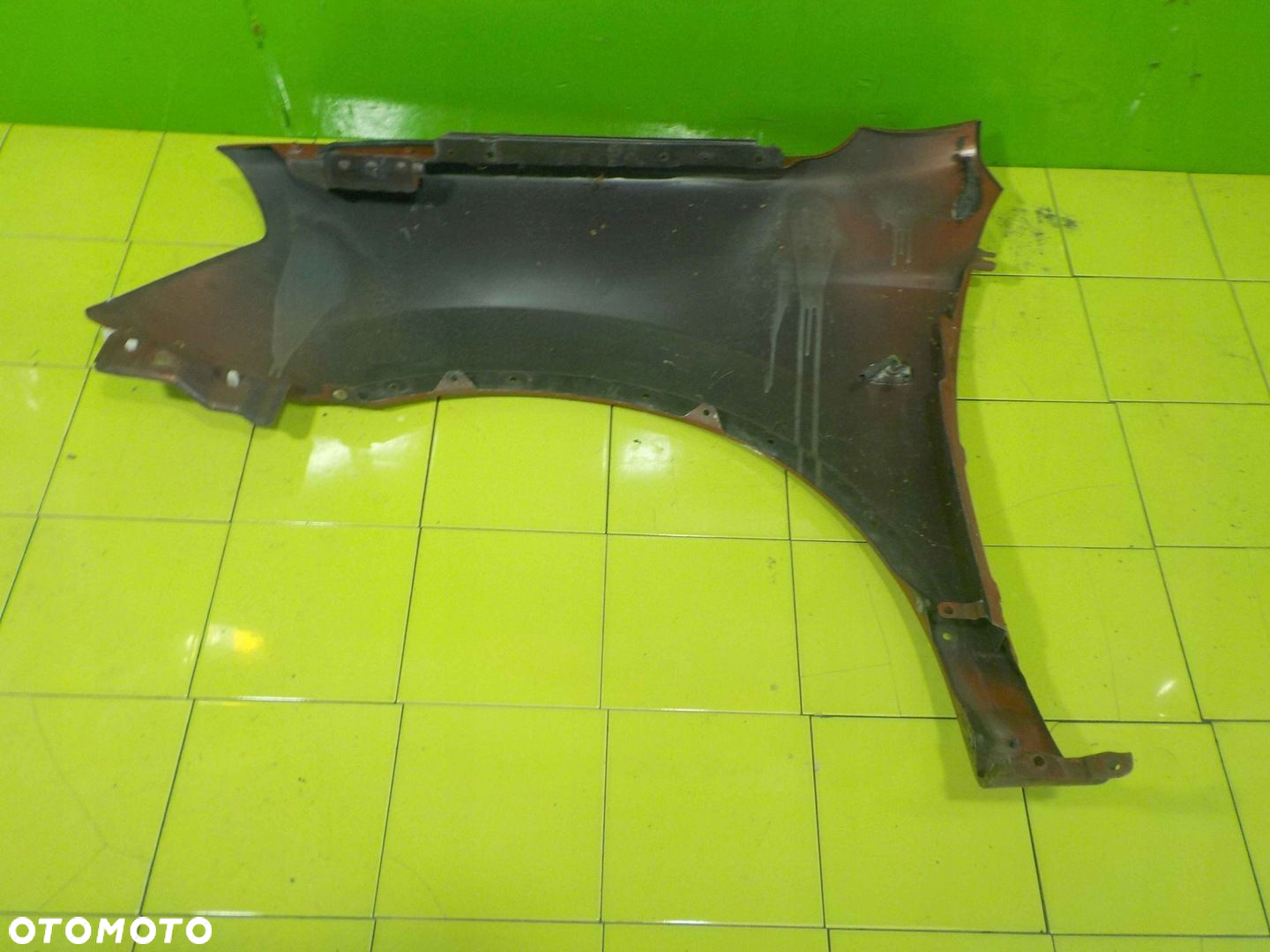 NISSAN QASHQAI I J10 07r blotnik prawy przod - 3