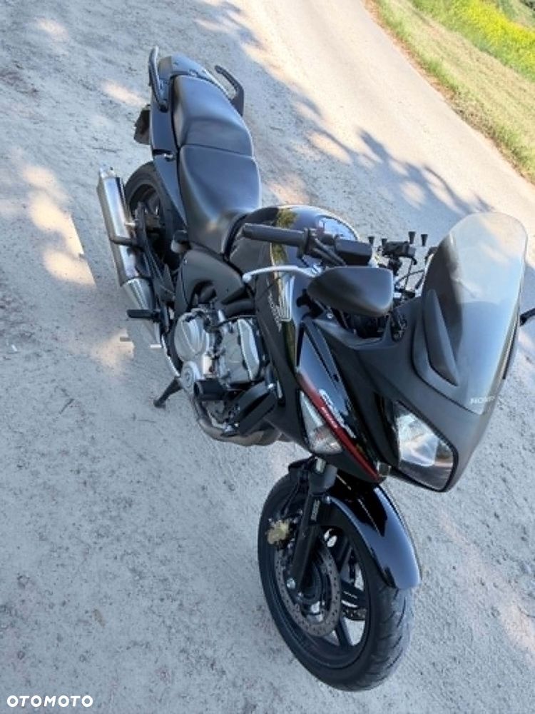 Honda CBF - 3
