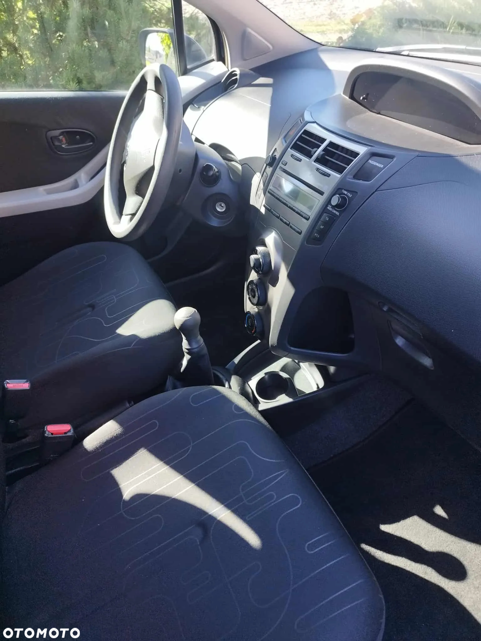 Toyota Yaris 1.0 Life - 4