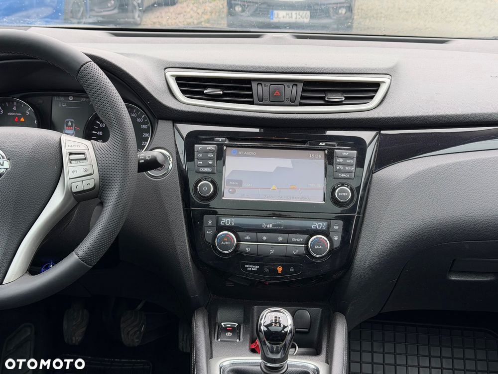 Nissan Qashqai 1.6 DIG-T N-Connecta - 28