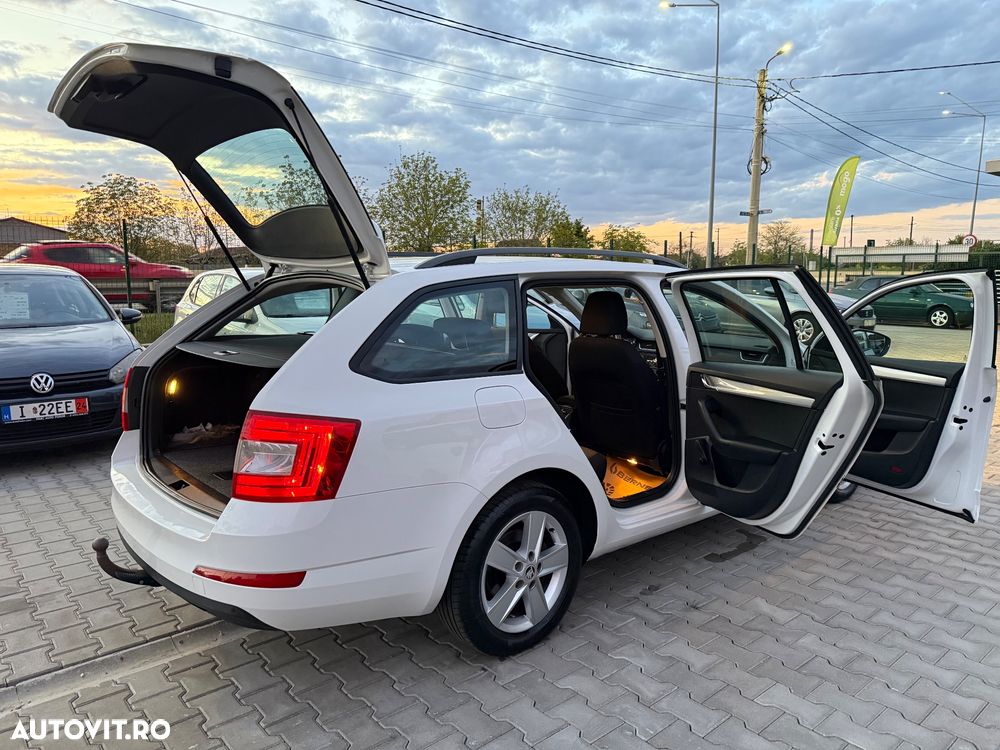 Skoda Octavia 1.6 TDI Green tec 4x4 Elegance - 16