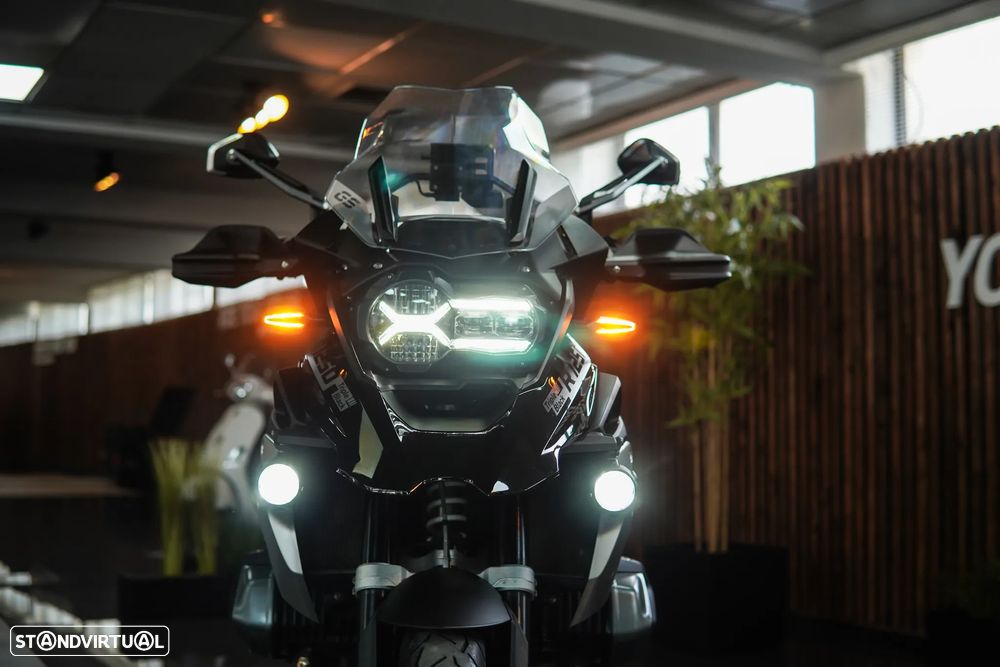 BMW R 1250 GS TRIPLE BLACK Rebaixada - 60