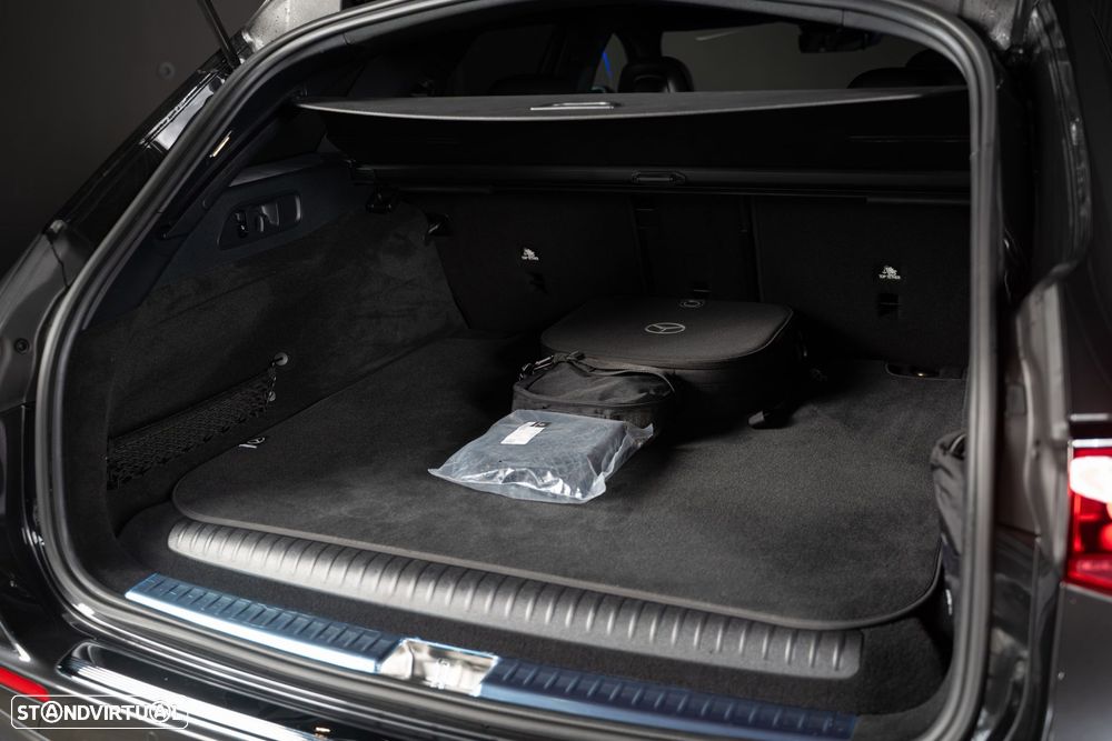 Mercedes-Benz E 300 - 54