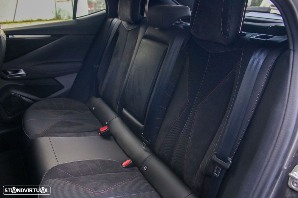 DS DS4 1.2 PureTech Performance Line EAT8 - 33