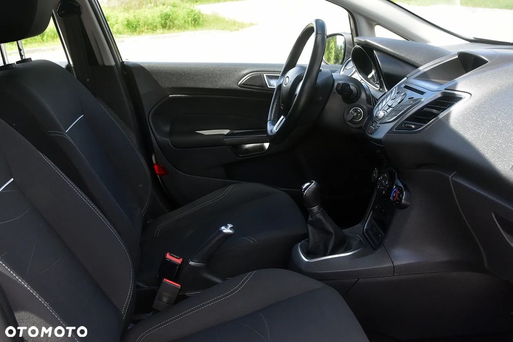 Ford Fiesta 1.25 Titanium - 16