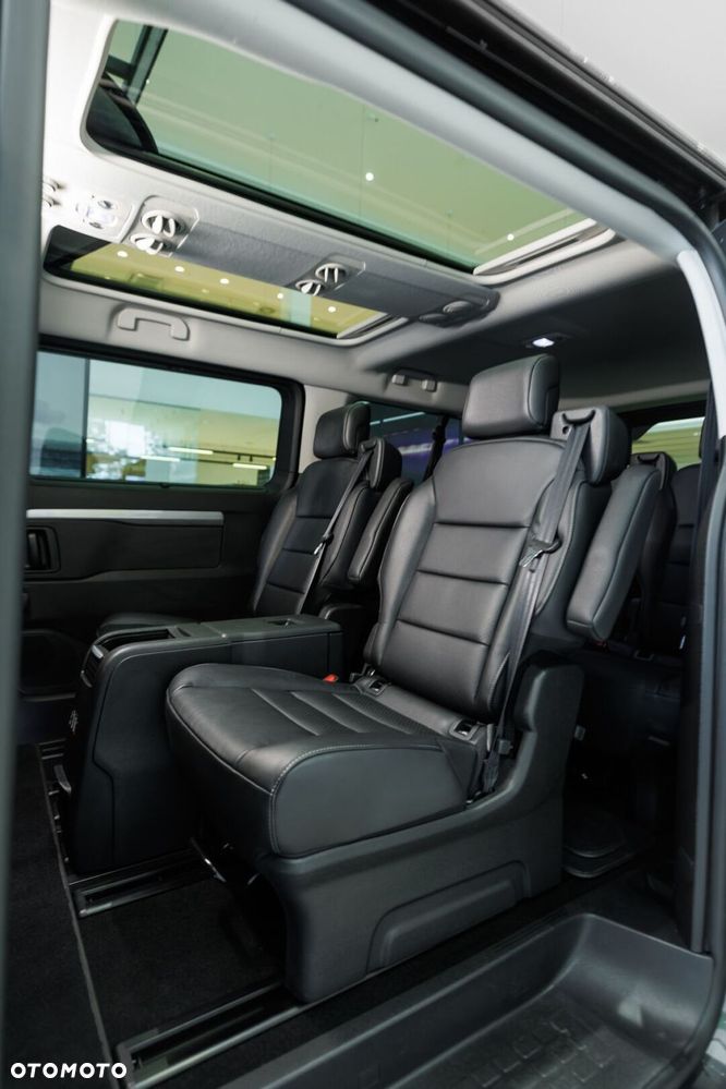 Toyota Proace Verso 2.0 D4-D Long VIP - 32