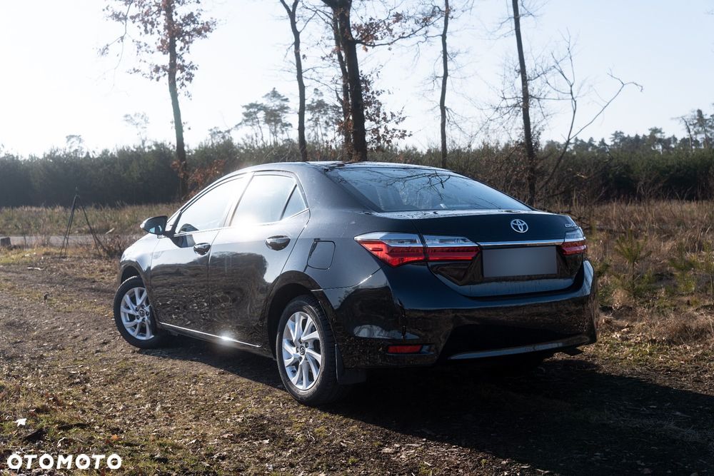 Toyota Corolla 1.6 Comfort - 4