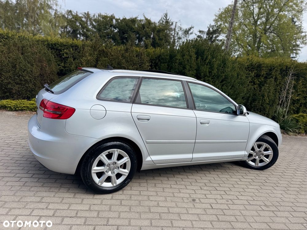 Audi A3 Sportback 1.8 TFSI Attraction - 12