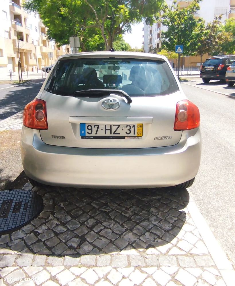 Toyota Auris 1.4 D-4D AC - 3