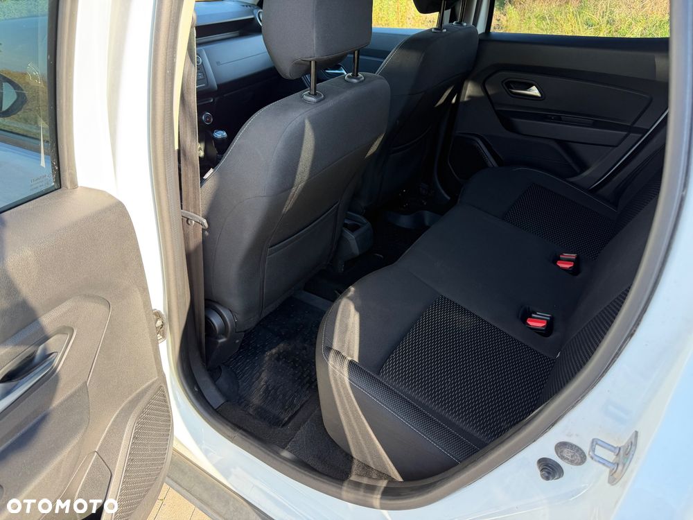 Dacia Duster 1.6 SCe Comfort - 25