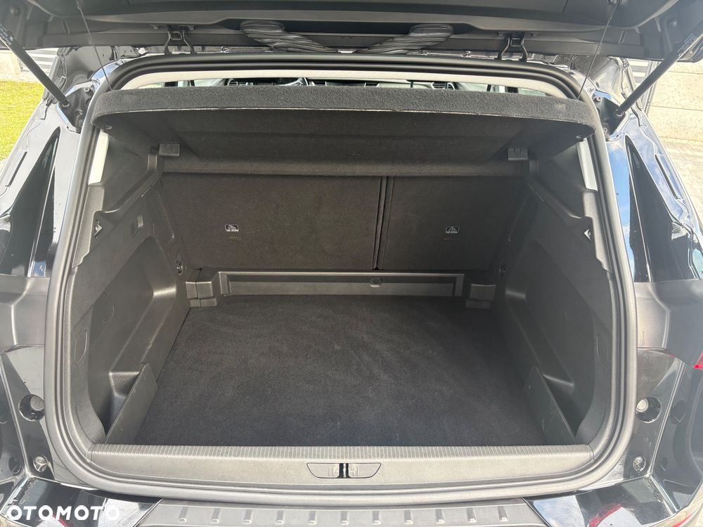 Opel Grandland X 1.2 Start/Stop Business Elegance - 21