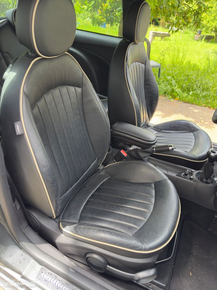 MINI 3 Portas John Cooper Works 153g - 11