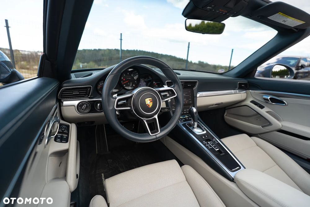 Porsche 911 - 27