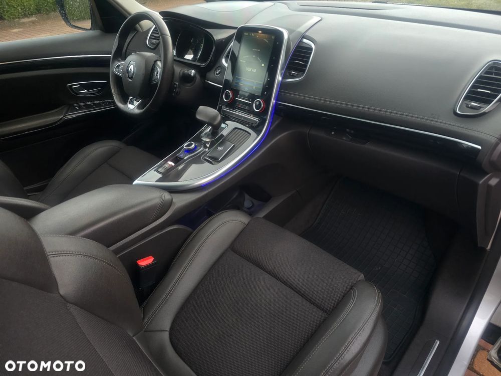Renault Espace 1.6 dCi Energy Initiale Paris EDC 7os - 14