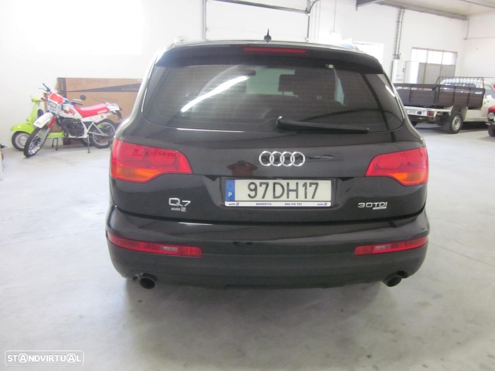 Audi Q7 3.0 TDI Sport Tiptronic - 6